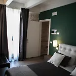 Agora فندق مبيت وإفطار 3*