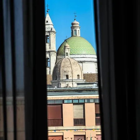 فندق مبيت وإفطار Agora 3*